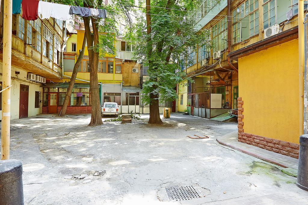 Apartment Deribasovskaya With Jacuzzi Odessa Exterior foto
